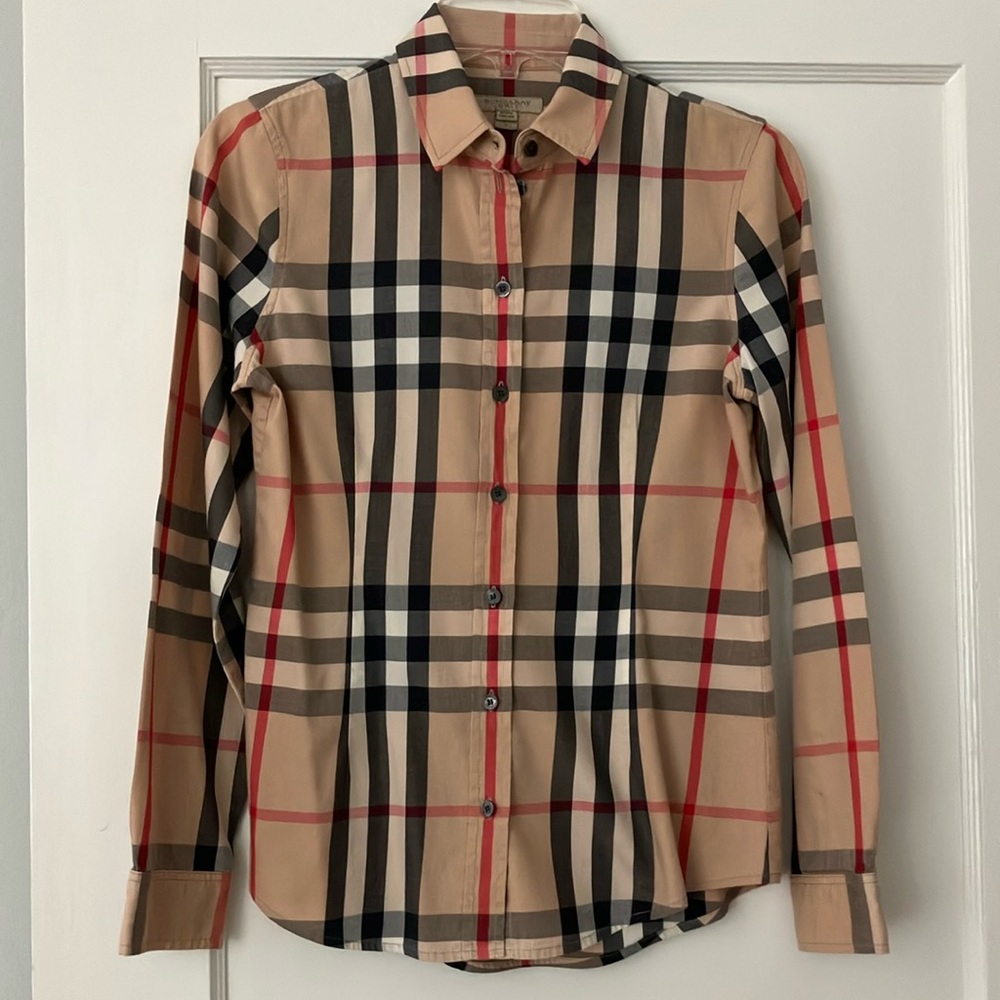 Burberry Brit Women’s Nova Check Fitted Long Sleeve Button Front Shirt - Small